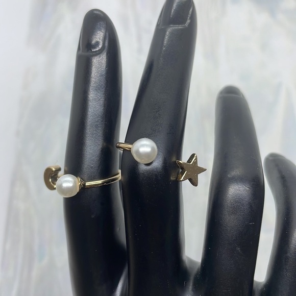 Pearl Moon And Star Gold Adjustable Rings - Picture 8 of 9